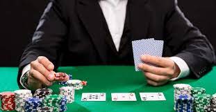 Онлайн казино Poperlo Casino